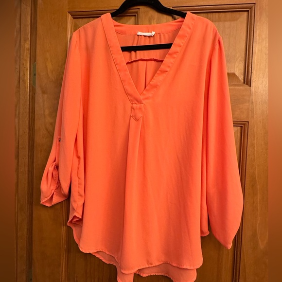 Lush Kelly V Neck Blouse sz XXL Coral - Picture 2 of 4